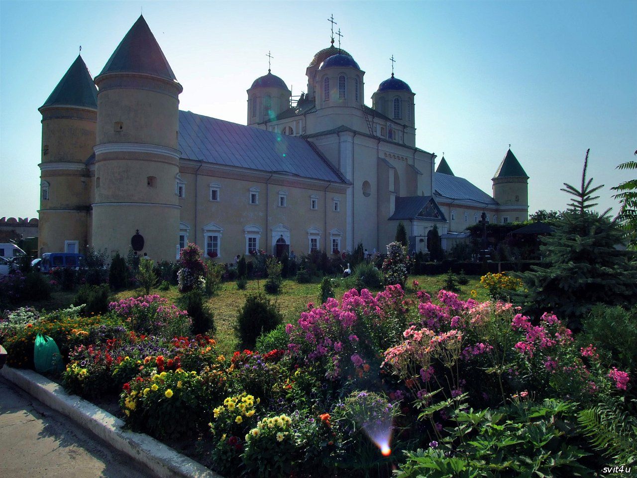 Свято-Троїцький монастир. Межиріч