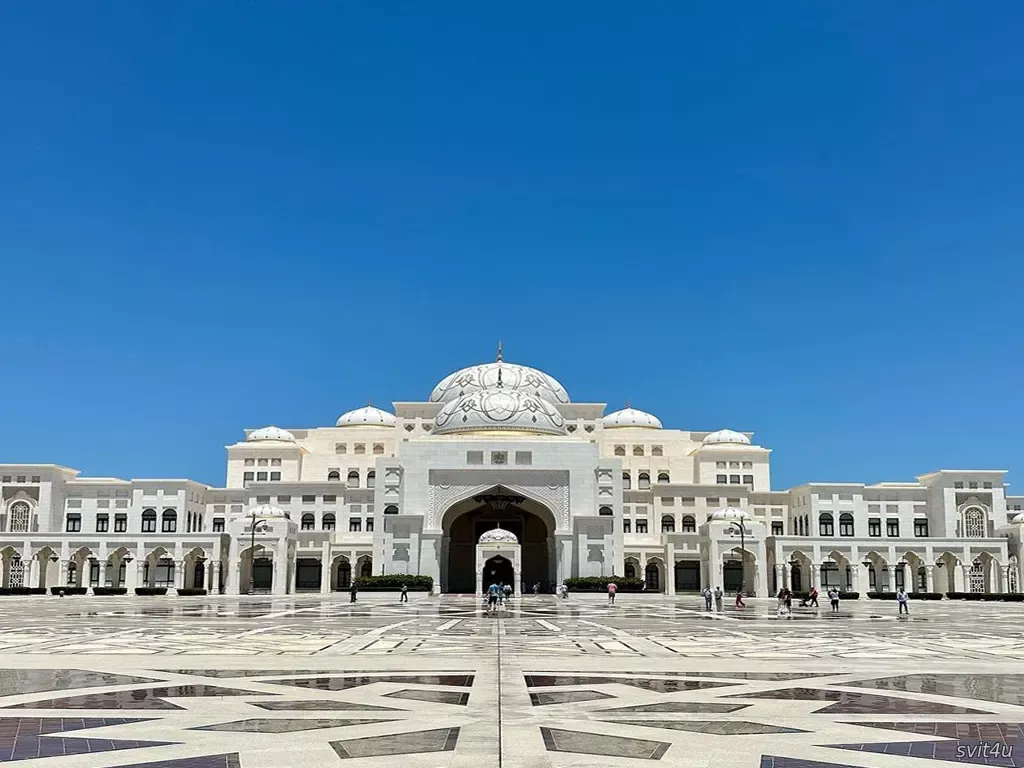 Каср Аль Ватан. Абу-Дабі