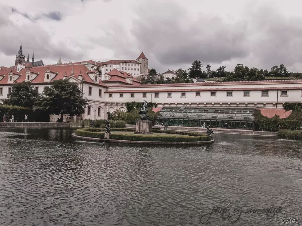 Сад Вальдштейна. Прага