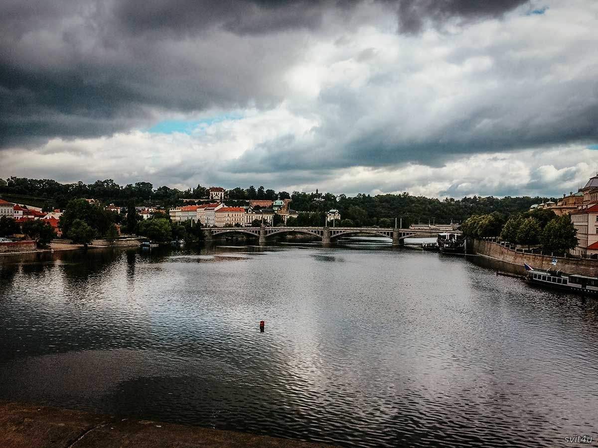 Зачаровуючі визначні місця Праги: що варто відвідати